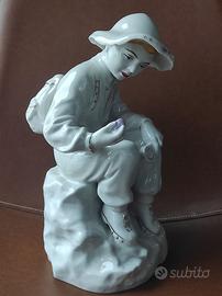statuette ragazzo geologo 1960 anno