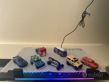 Lotto modelli Camion e auto nuovi HotWheels 1:64