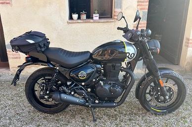 Royal Enfield HNTR 350 - 2024