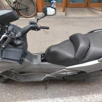 Honda silver Wing FJS 400