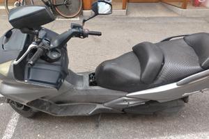 Honda silver Wing FJS 400