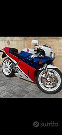 Honda Rc30