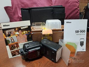 NIKON FLASH SB900 