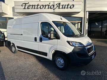 PEUGEOT Boxer 335 2.2 BlueHDi 165 S&S PLM-TM Fur