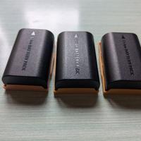 3×LP-E6  Li-ion batterie+SandDisk memory cards