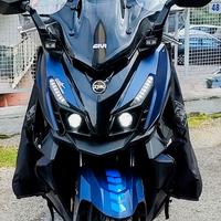 sym cruisym 300 con accessori 