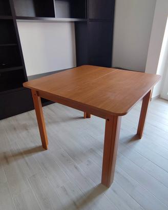 Tavolo allungabile 