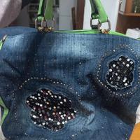 Borsa jeans con strass e paillettes