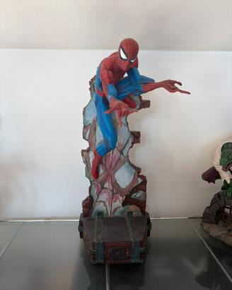 Statua Spuder-man slideshow collectibles