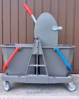 Carrello secchi