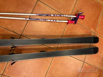 Scarponi, sci e bastoncini