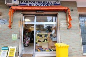 Attività / Licenza di 50 m² con 1 locale a Ceriale