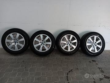 Cerchi in lega + gomme Volvo