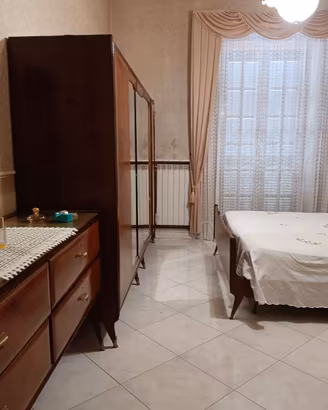 Camera da letto in legno   (   Gratis  )