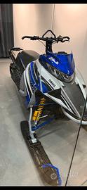 Motoslitta Yamaha mountain max 800