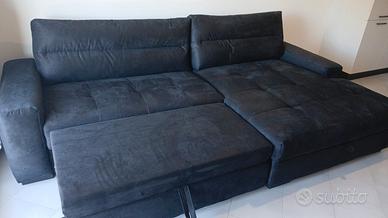 divano nuovo mai usato 