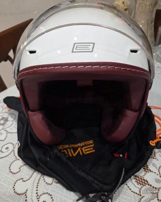 casco nuovo usato solo per prova 