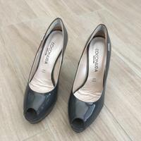 Scarpe lucide con tacco n° 38 marca coconuda