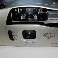 Macchina fotografica con rullino