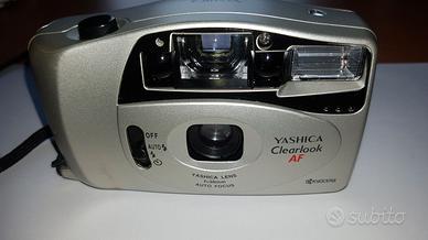 Macchina fotografica con rullino