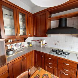 Cucina in arte povera.