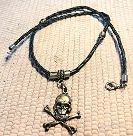Collana anni 80 Unisex Ciondolo Teschio NUOVA