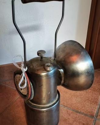 Lampada a carburo