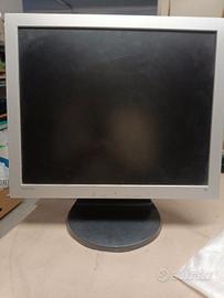 Monitor 19 pollici  dimensione 3/4 "Samtron"