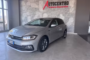 VOLKSWAGEN POLO R-LINE TGI METANO MY2020