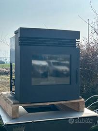 CAMINETTO A PELLET CON CASSETTO