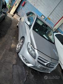 RICAMBI MERCEDES CLASSE B 