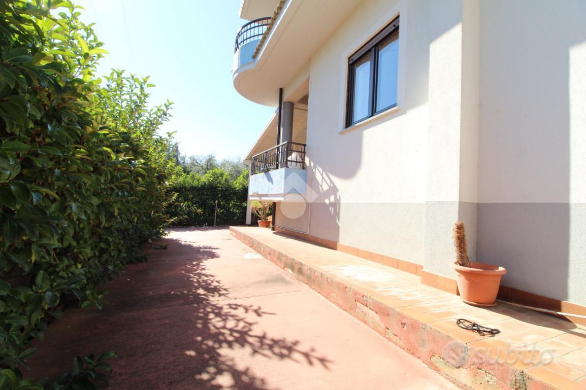 BIFAMILIARE A MONTALTO UFFUGO - Vista 4