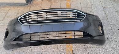 paraurti ford fiesta titanium mk8