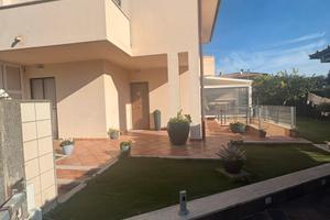 Villa plurifamiliare