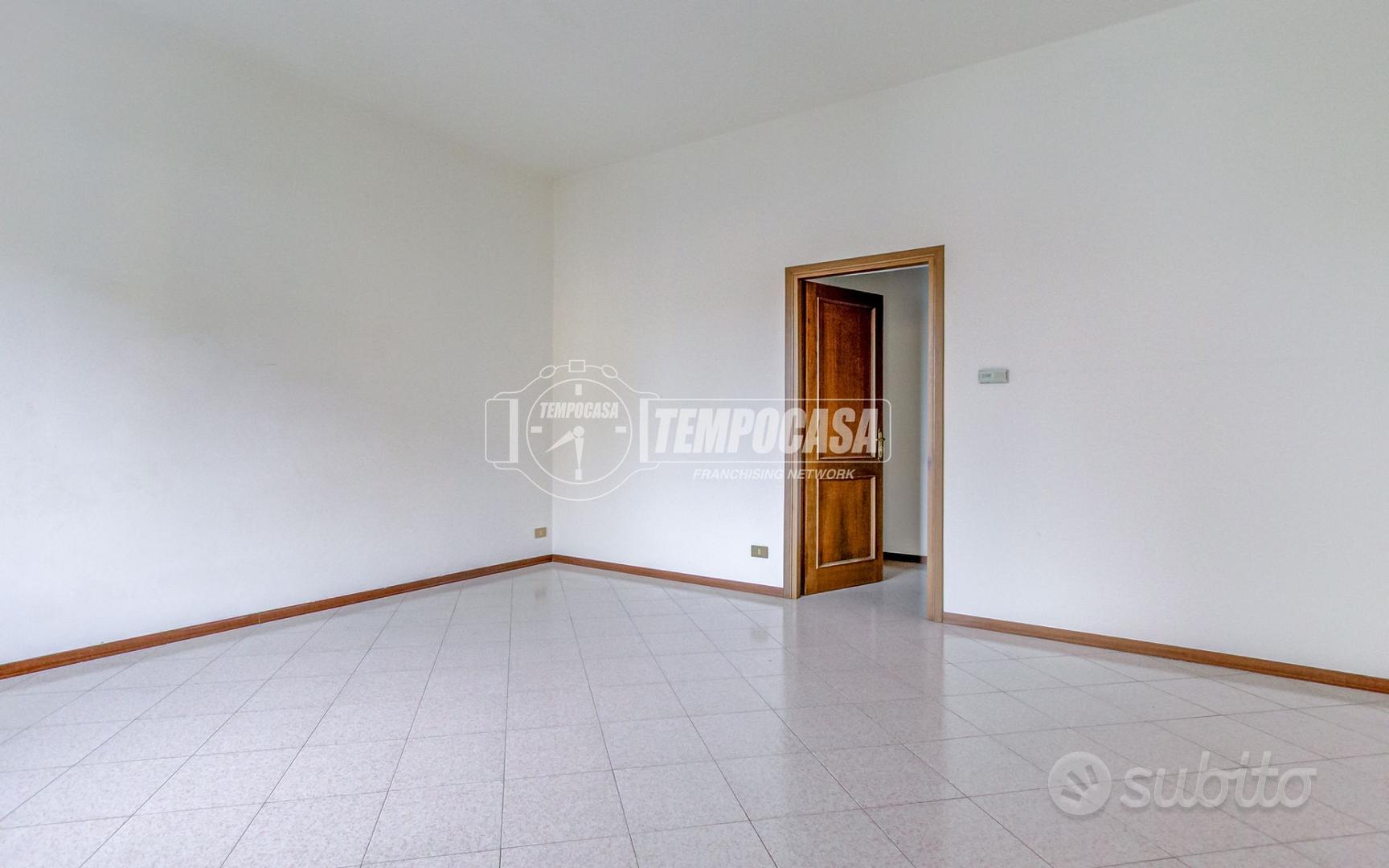 Apartment in Borgomanero, Tabuloni - Vista 3