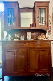 Splendida Credenza Vintage
