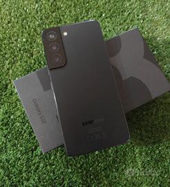 Samsung s22.  128.    vendoscambio