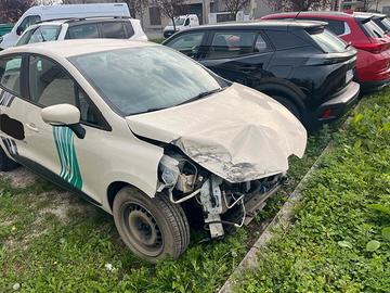 Renault Clio dCi 8V 75CV Start&Stop 5 porte Energy