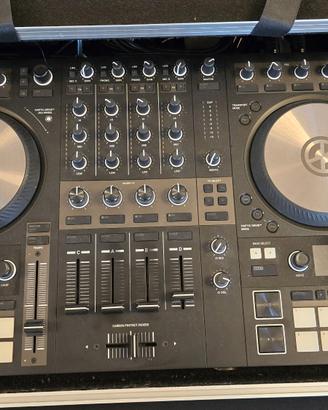 Native Instruments Traktor S4 MK3