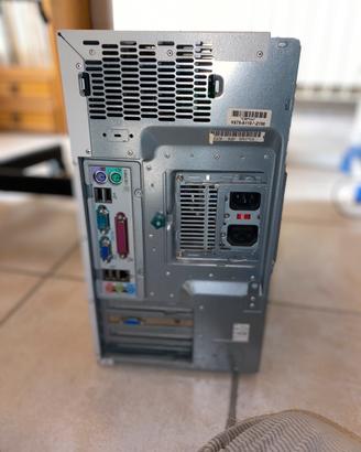 Computer usati per pezzi di ricambio