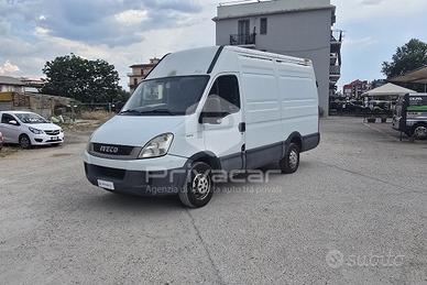 IVECO Daily 35S13V 2.3 HPT PL-TA Furgone