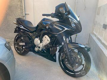 Yamaha FZ6 FAZER