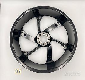 CERCHIO POSTERIORE BRUTALE 1000 RS