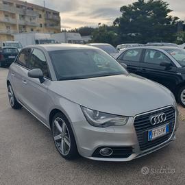 Audi A1 1.6 TDI 105 CV S line edition plus