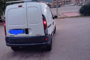  furgoncino