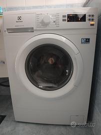 lavatrice Electrolux  mod. EW6S526W