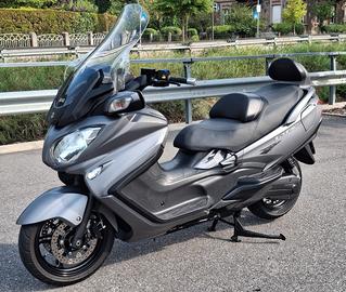 Suzuki Burgman 650 (2020)