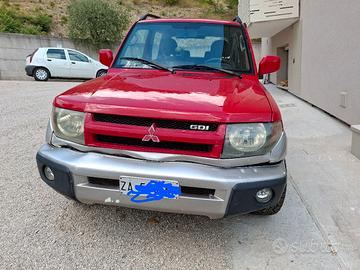 mitsubishi pajero pinin