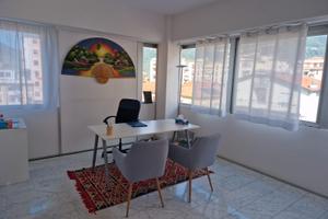 Studio luminoso in centro a Massa