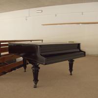 Pianoforte a coda Rönisch
